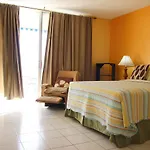 Penthouse Studio @ Montego Bay Club Resort