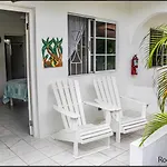 Mom\'S Place