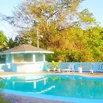 Cotton Tree Hotel