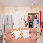 Columbus Heights Ocho Rios Ocean View Sleeps1-2 Person