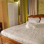 Incognito Reggae Rooms