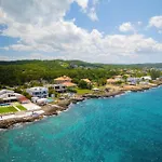 The W Villa 5 Bedroom Oceanfront W Staff