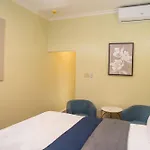 Sky\'S Villa Resort