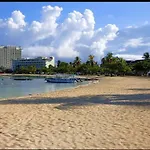 Sandcastle Apartments E9