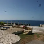 Le Mirage (Adults Only)