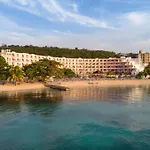 Grand Decameron Cornwall Beach, A Trademark All-Inclusive Resort