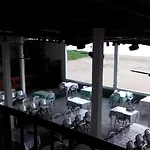 Port Of Call Hotel