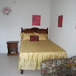 Barefoot Guest House