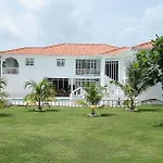 Paradise L Horizon - Ocho Rios