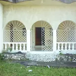 East Bay Villas
