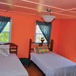 Duncan\'S Hideaway Guesthouse