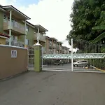 Centrally Located Guest Apartments