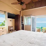 Luna Sea Inn