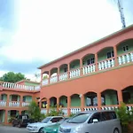 Rosehall Deluxe Hotel