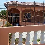 Hideaway Guesthouse Cumberland
