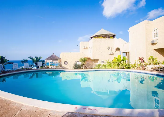 Columbus Heights Ocho Rios Ocean View Sleeps1-2 Person