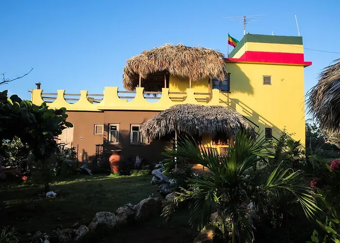 KuDehya Guesthouse