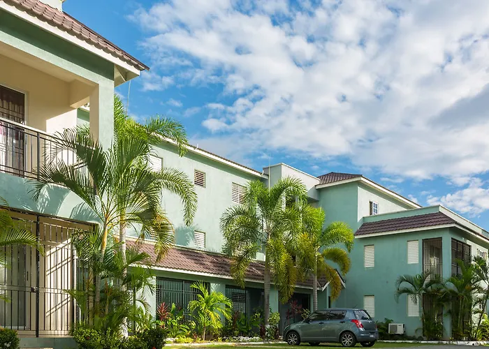 New Kingston Apt At Wellington Cove