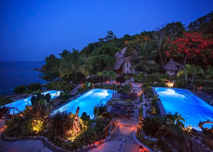 Hermosa Cove Villa Resort & Suites