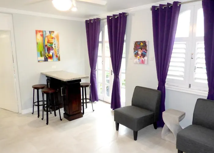 Beach One Bedroom Suite A17