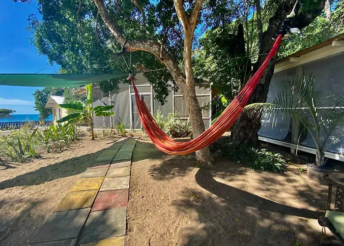 Katamah Beachfront Guesthouse