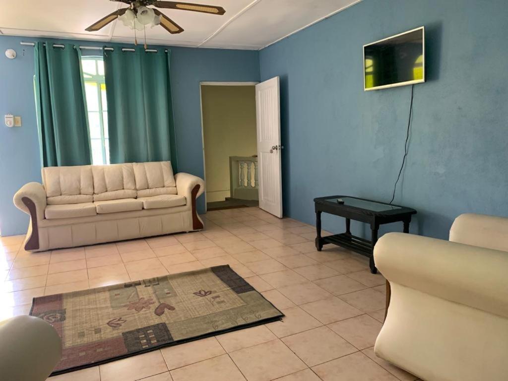 Tha Lagoon Spot Apartment