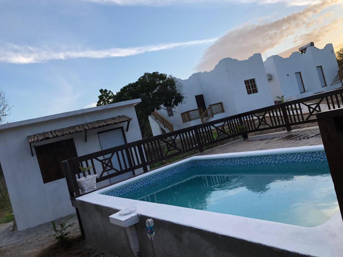 Azteca Pousada Treasure Beach