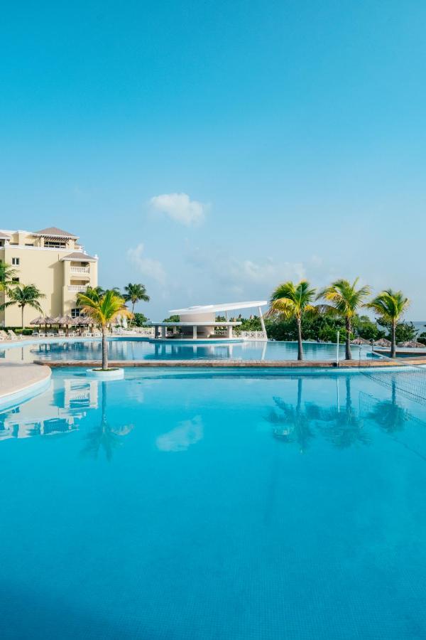 Resort Iberostar Waves Rose Hall Montego Bay