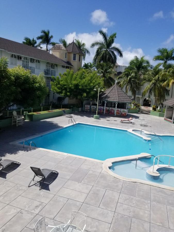Wins On The Ocho Rios