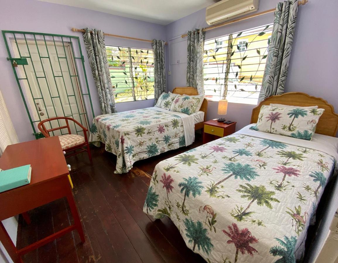 The Blue Orchid * Montego Bay