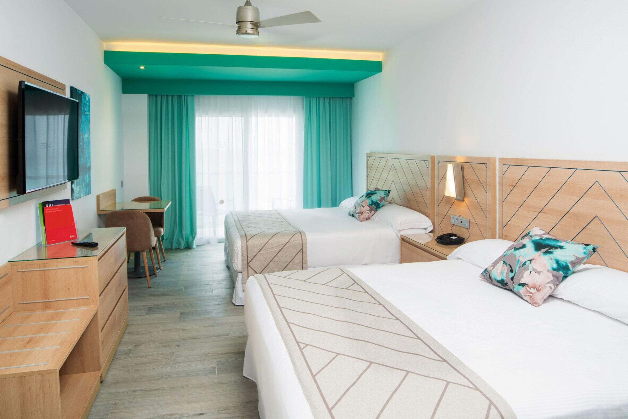 Hotel Riu