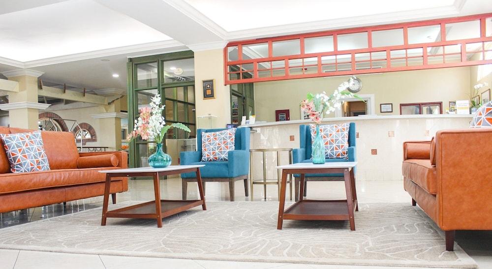 The Knutsford Court Hotel Kingston