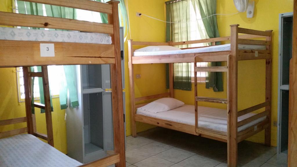 Hostel Reggae *
