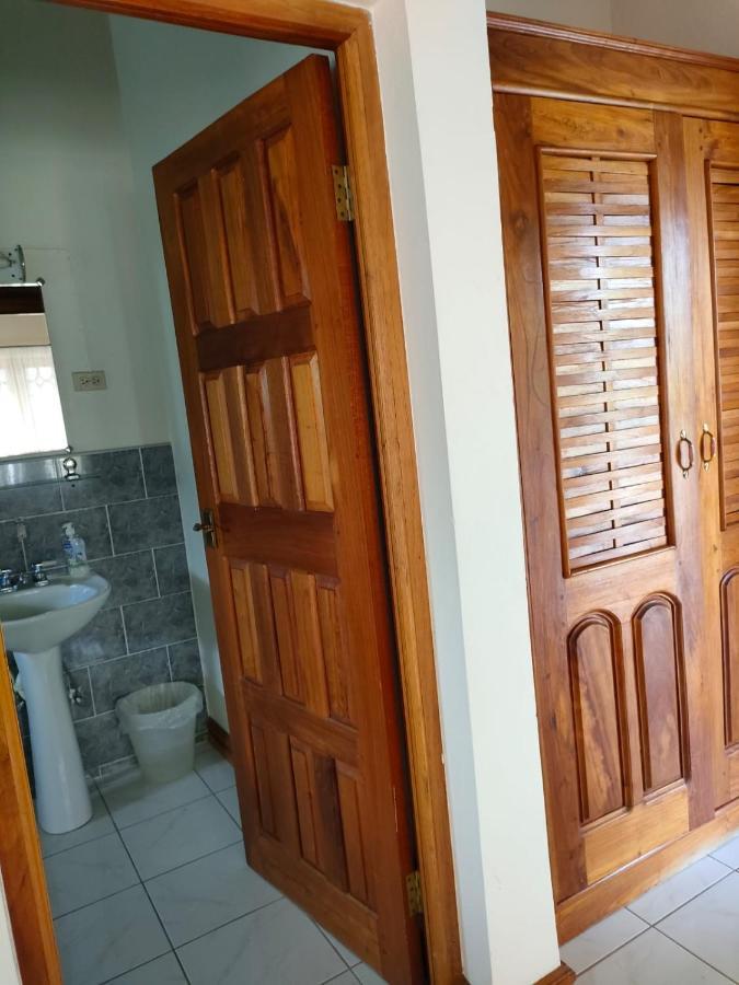 Gasthof Hylton Enterprise Negril