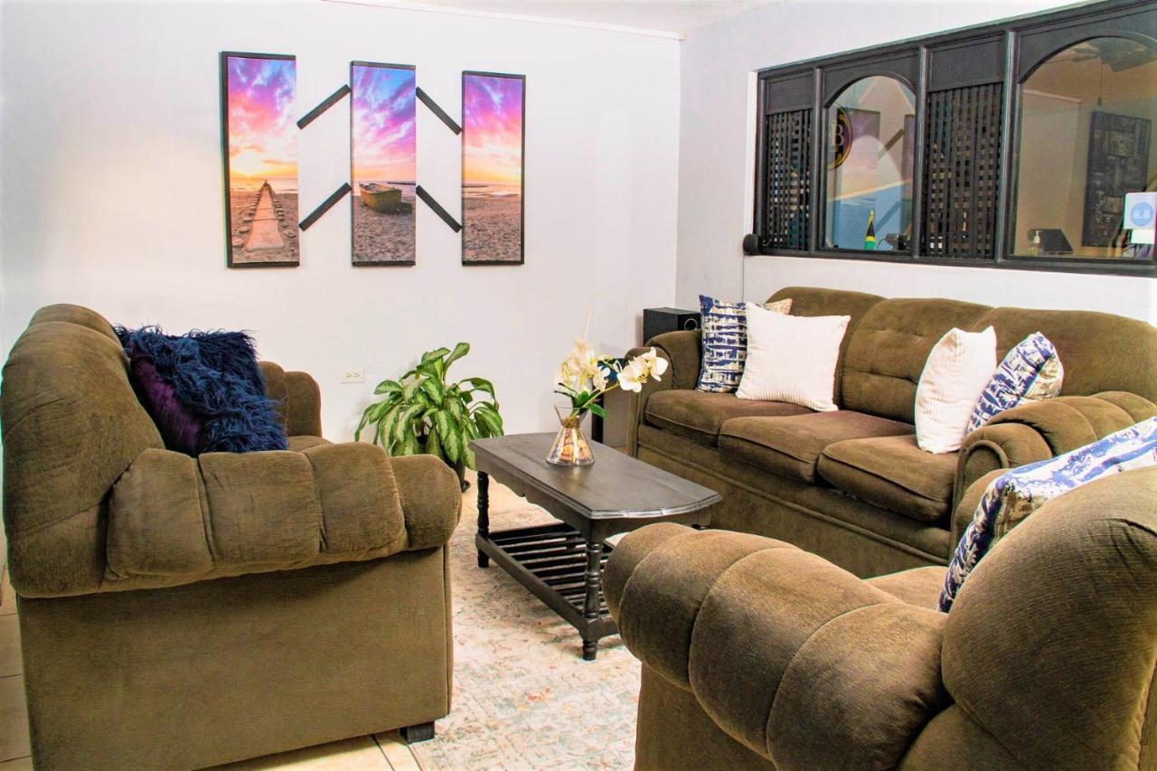 Bed & Breakfast Eventuality New Kingston