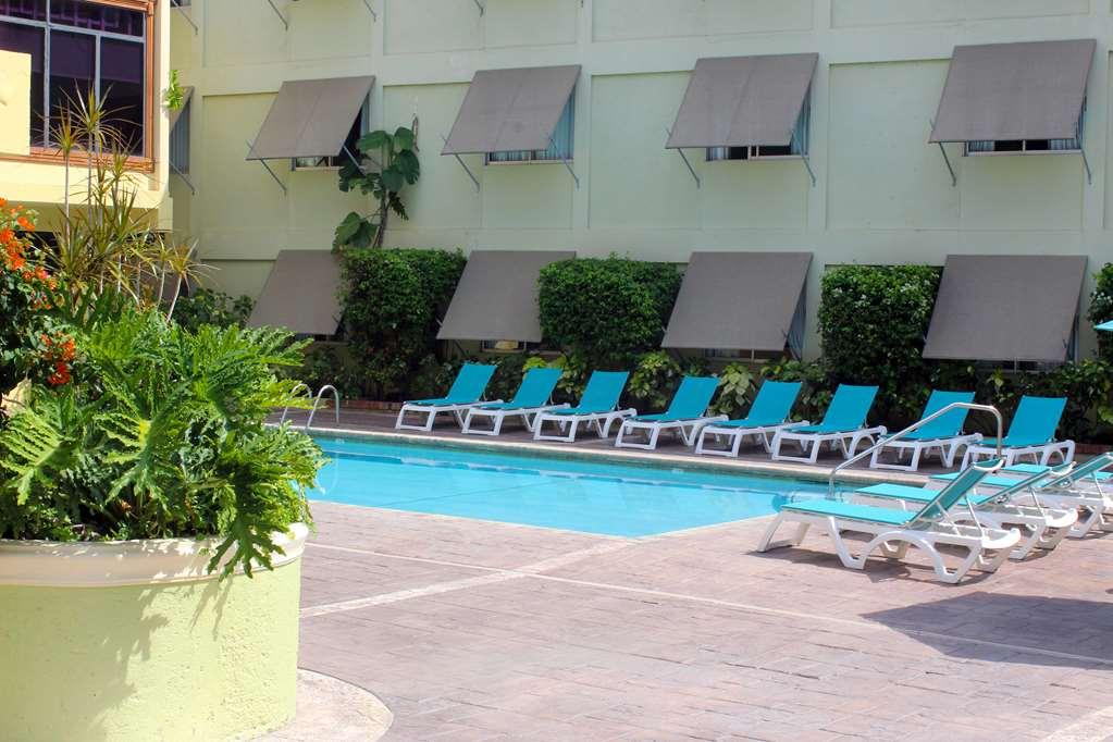 Hotel The Knutsford Court Kingston