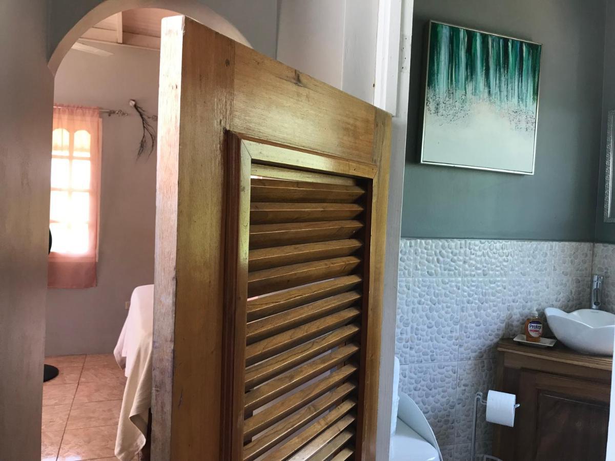 Villa Lulu-Joy Guest house Pond Side