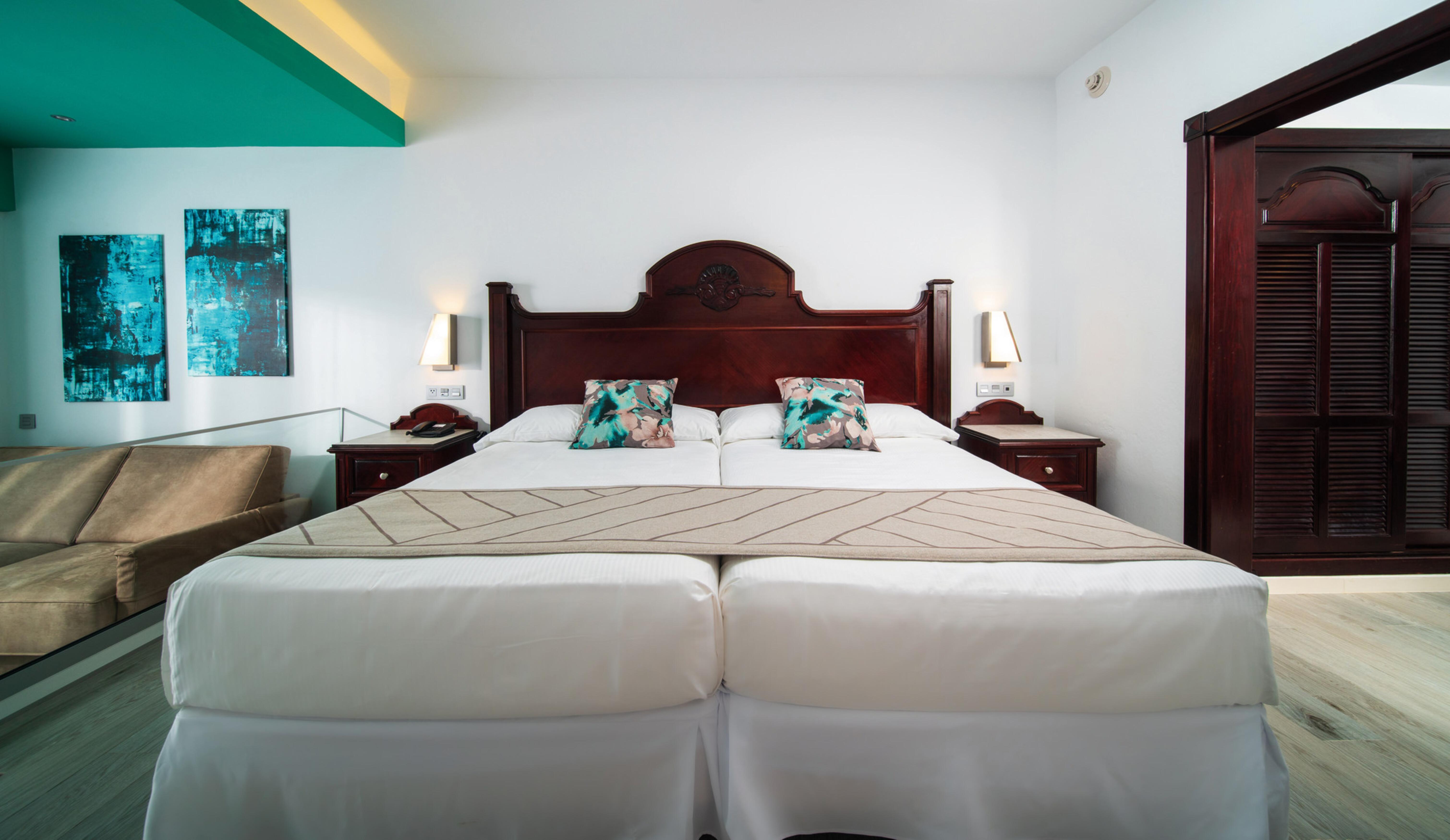 Riu Hotel 5*