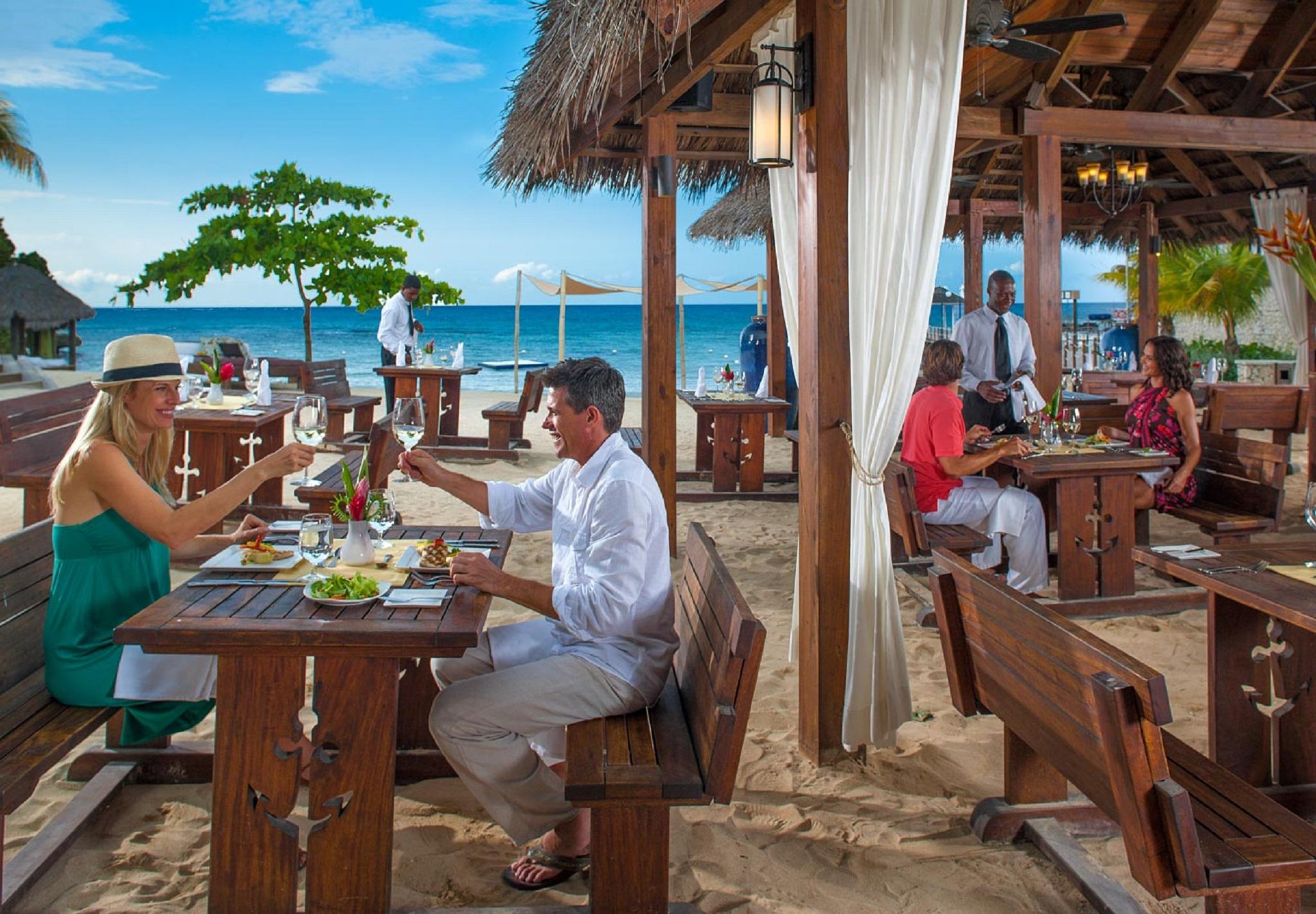 Sandals Ochi (adults Only)