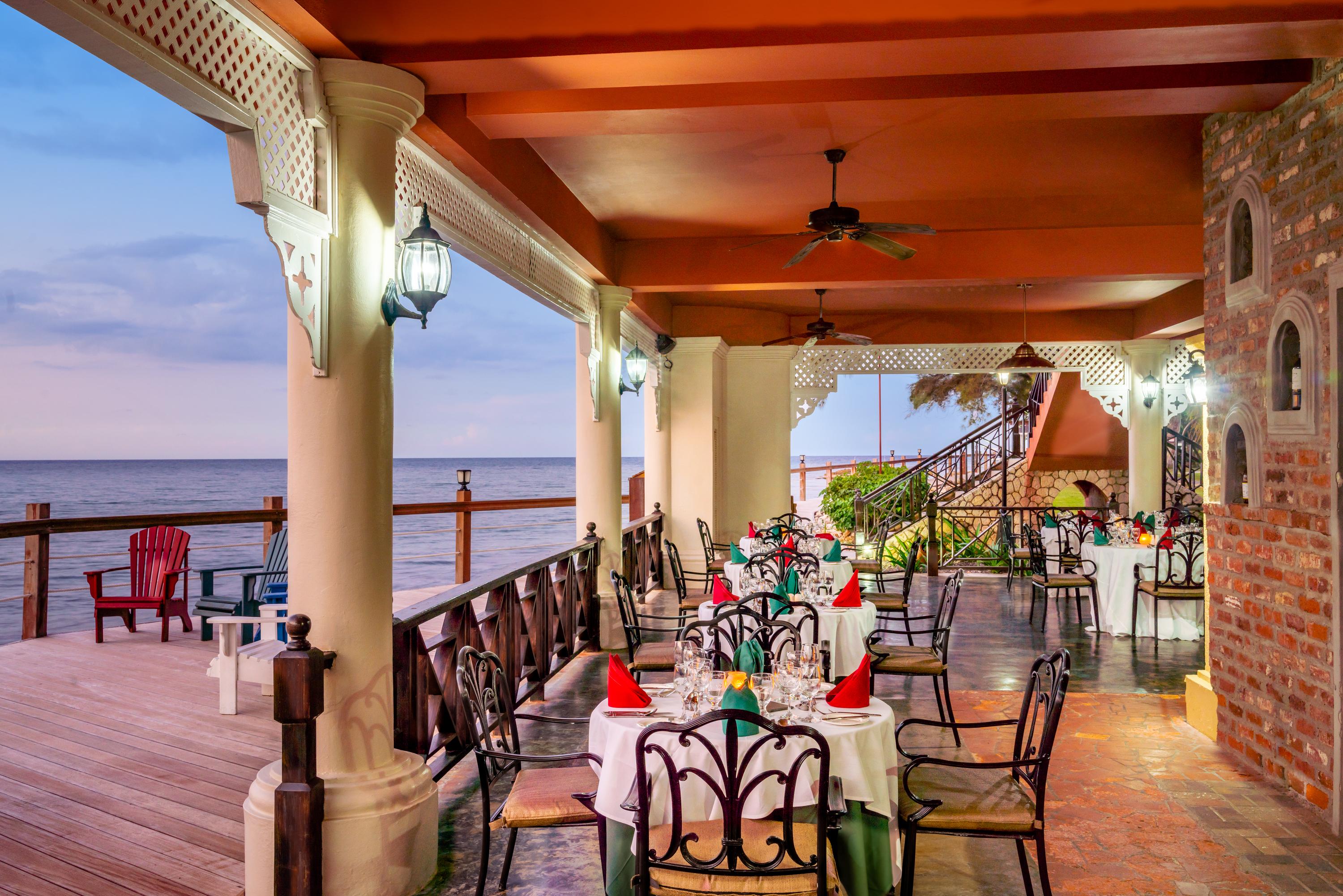 Jewel Paradise Cove Adult & Resort