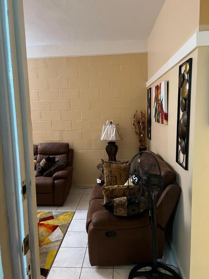 Apartamento Lovely Modern 1bedroom Overlooking Carribean Sea. Ocho Rios