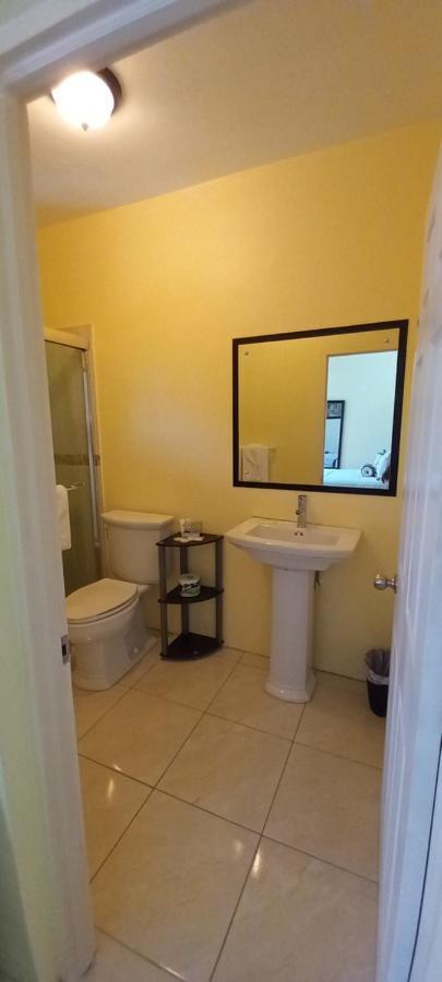 Modrians Bed & Breakfast Runaway Bay