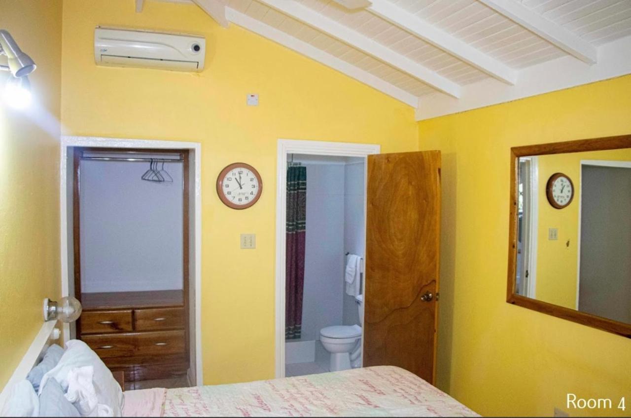 Guest house Mom's Place *