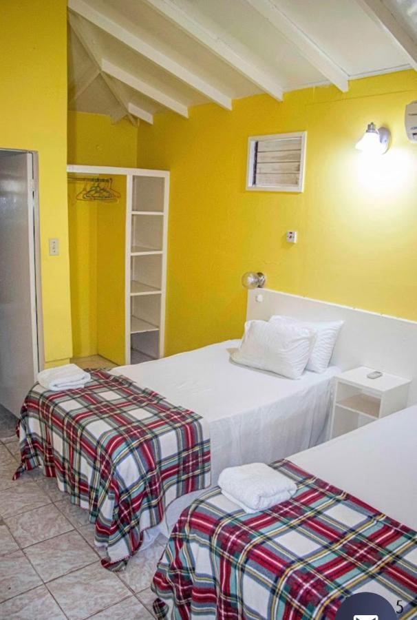 Mom's Place Negril