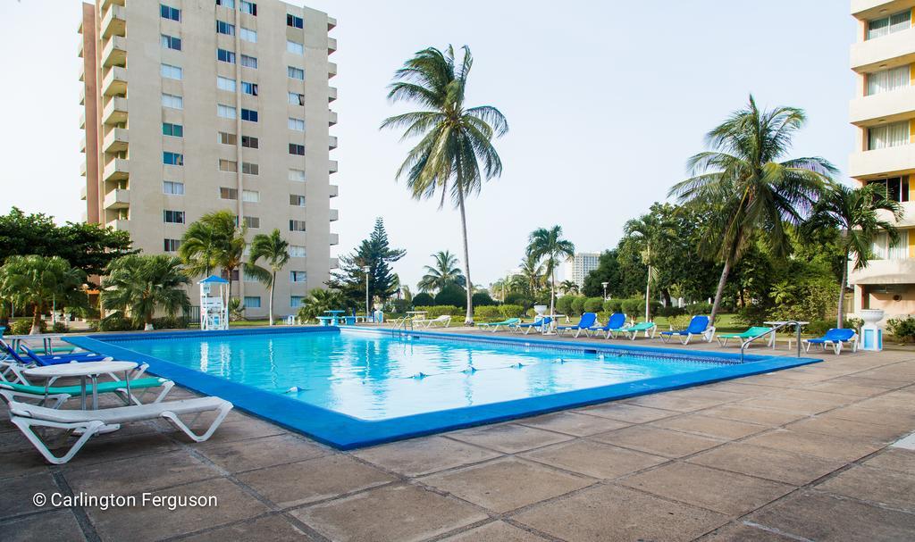 Turtle Towers Aparthotel