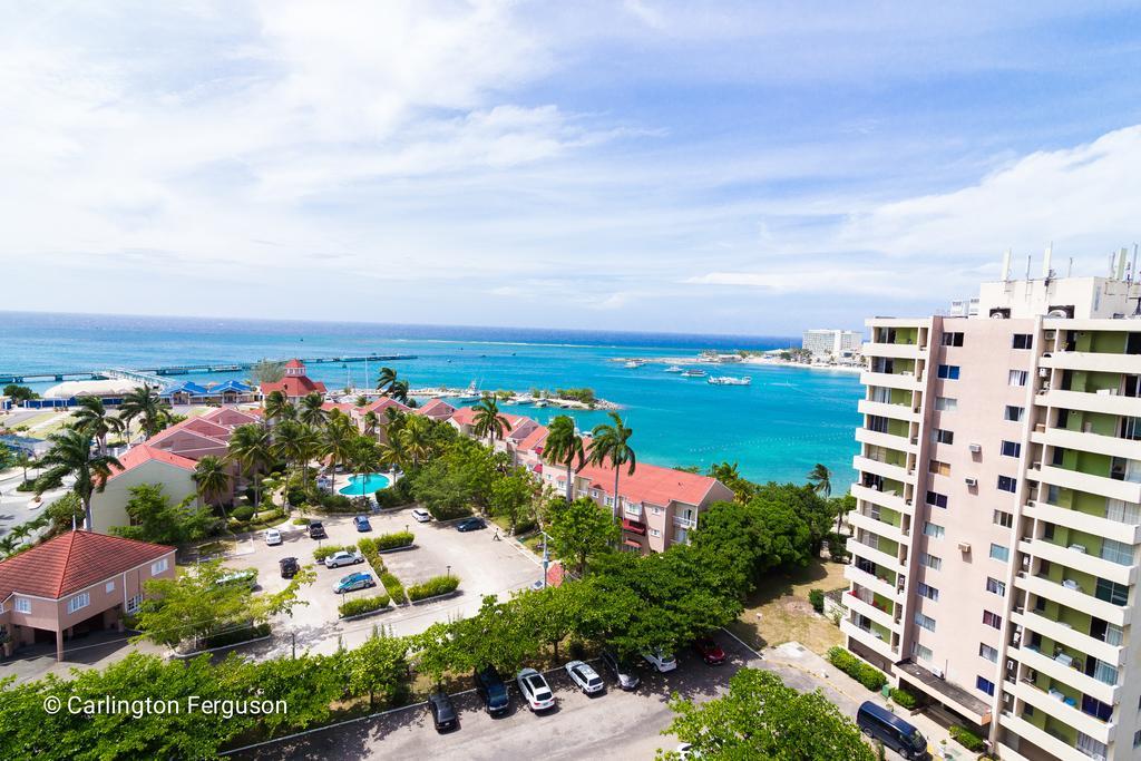 Turtle Towers Aparthotel *