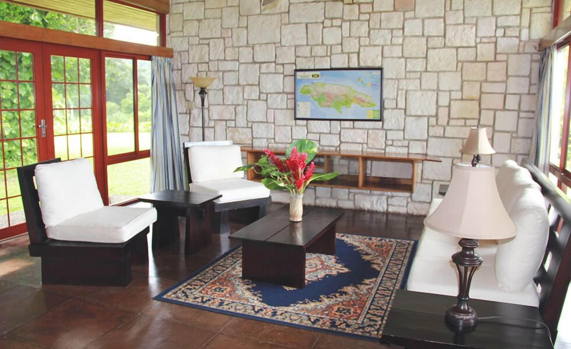Hotel Frenchman's Cove 3*