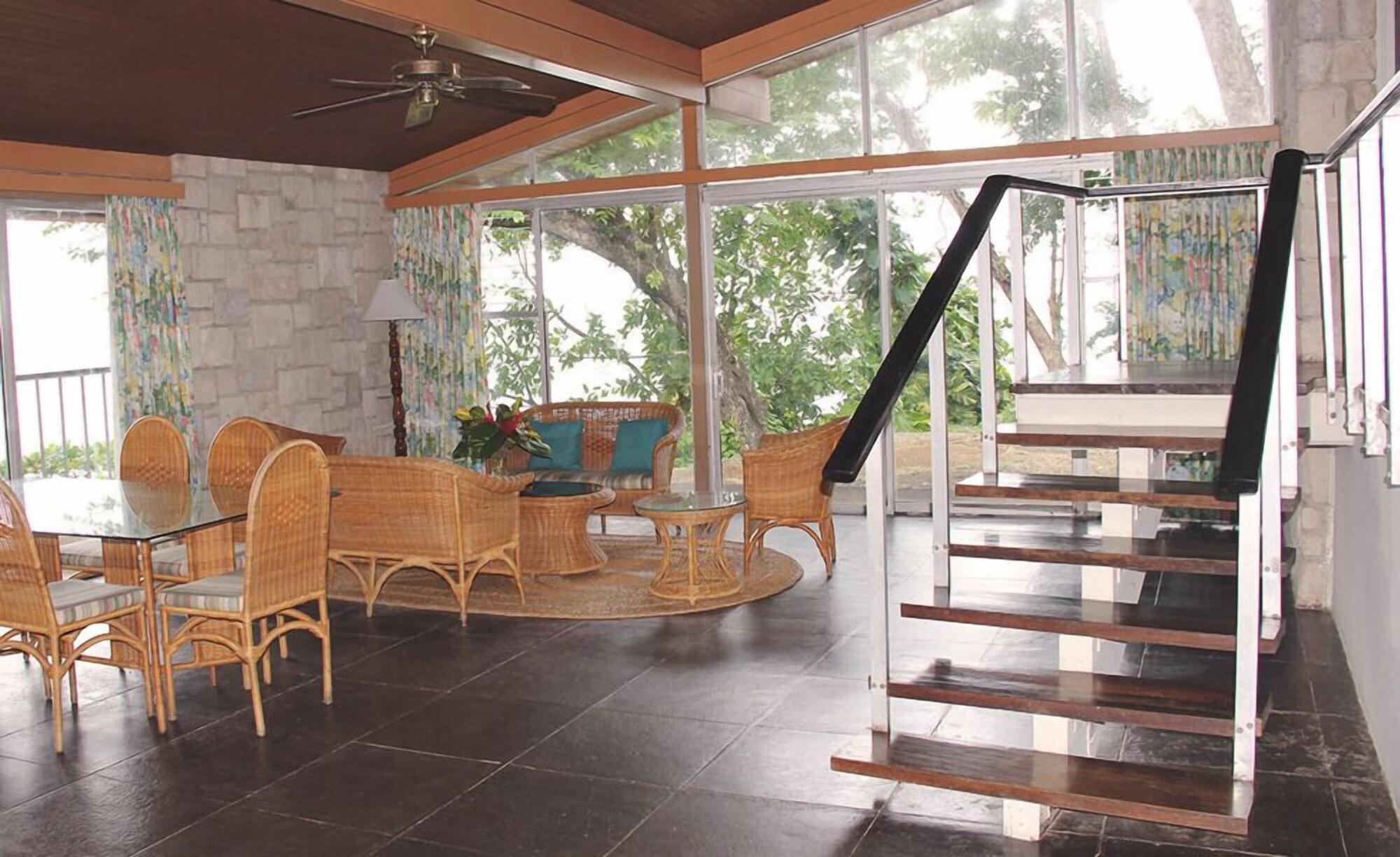Frenchman's Cove Hotel 3*