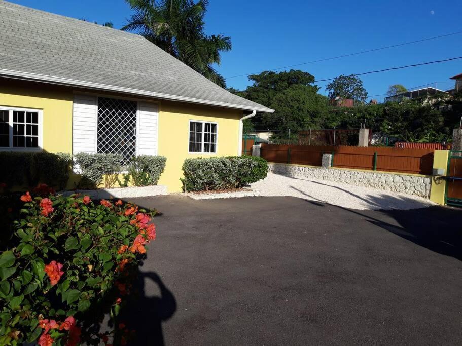 3 Bdr #2 At Ramparts Near Sangster Airport Apartment