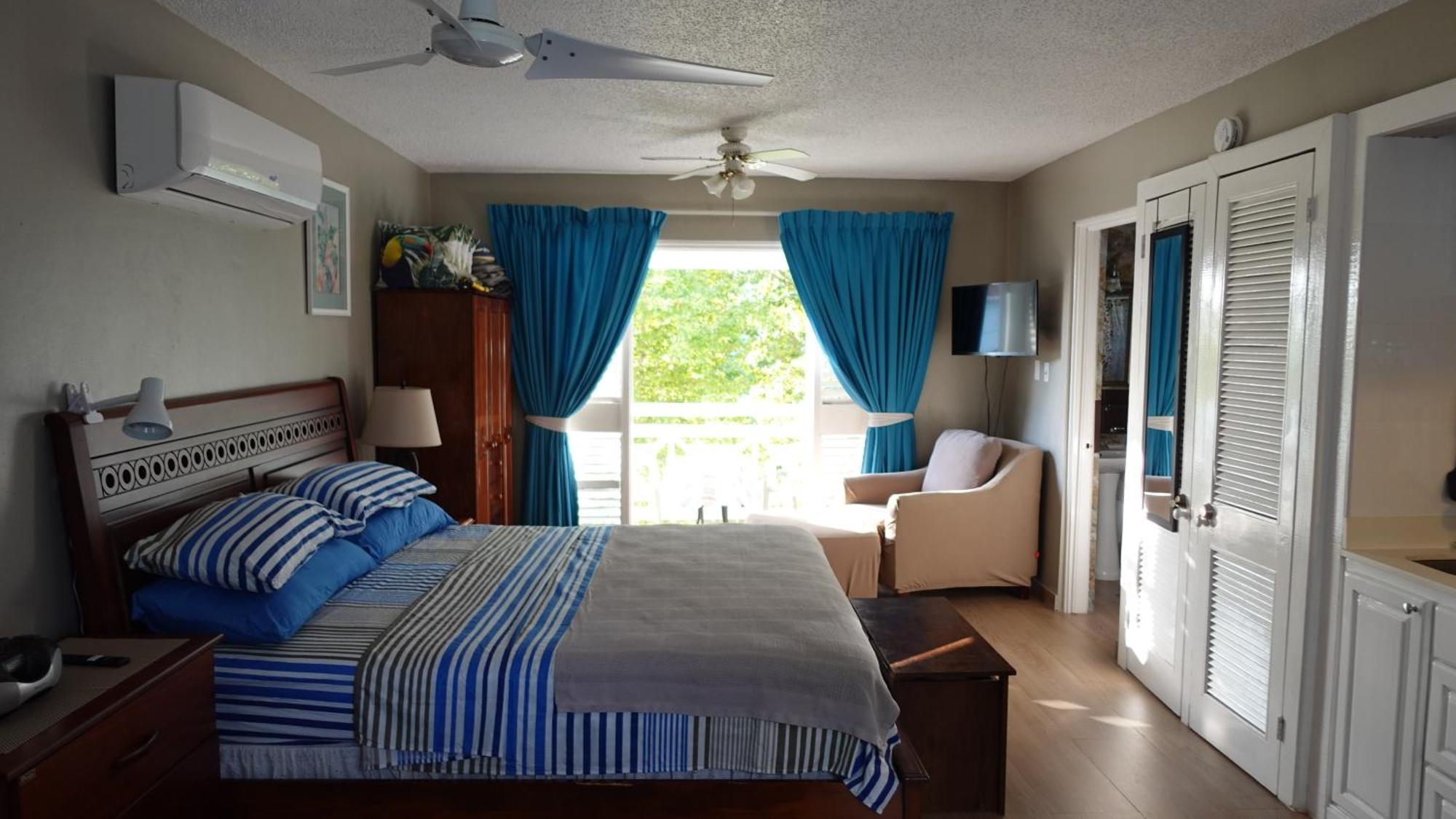 Point Village Ferienpark 3*